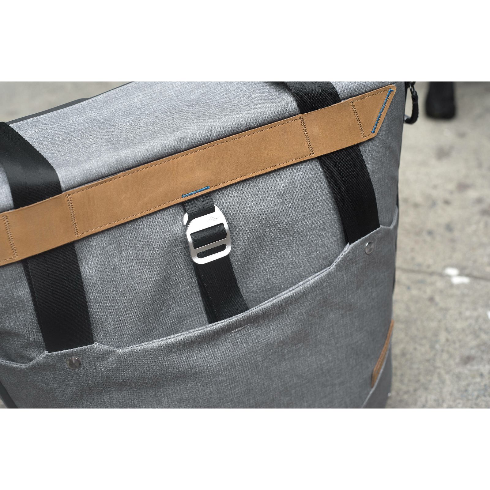 Peak Design Everyday Tote Ash Bag torba za fotoaparat i foto opremu (BT-20-AS-1)