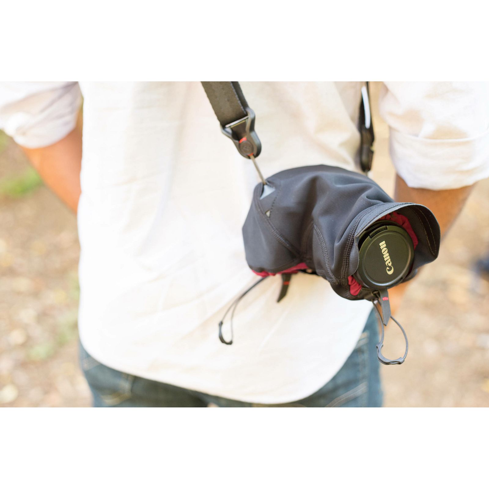 Peak Design Shell Small Form-Fitting Rain and Dust Cover Black futrola za fotoaparat (SH-S-1)