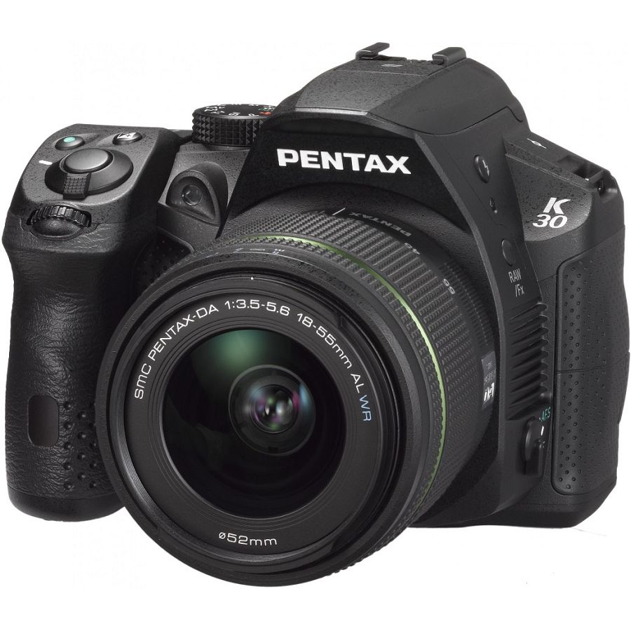 Pentax K-30 DSLR Camera black + 18-55mm WR Black