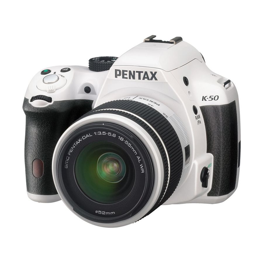Pentax K-50 White + DAL 18-55 WR