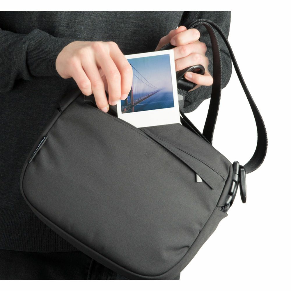 Polaroid Originals Day Camera Bag Black crna torbica za Instant fotoaparat (004796)