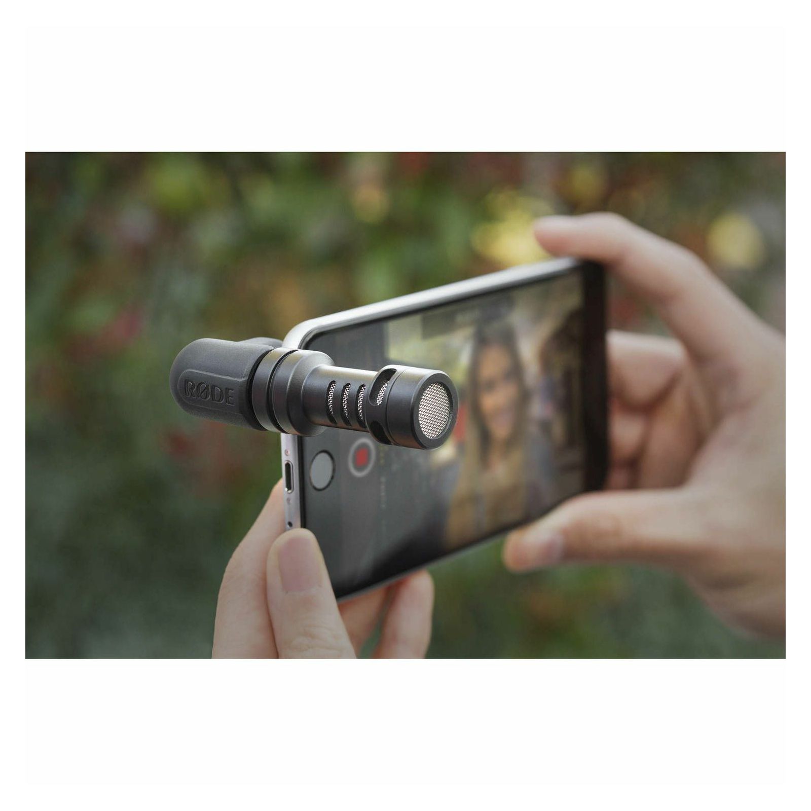 Rode VideoMic Me compact lightweight directional microphone for iPhone TRRS mikrofon