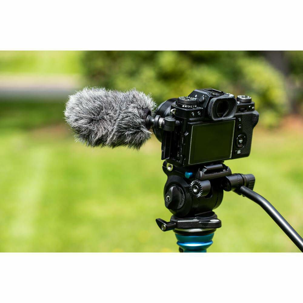 Saramonic SmartMic5 Mini shotgun microphone with 3.5mm TRS connector