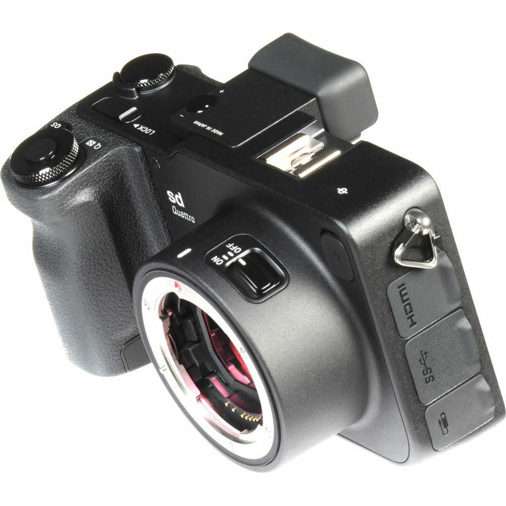 Sigma SD Quattro Mirrorless Digital Camera body (C40900)