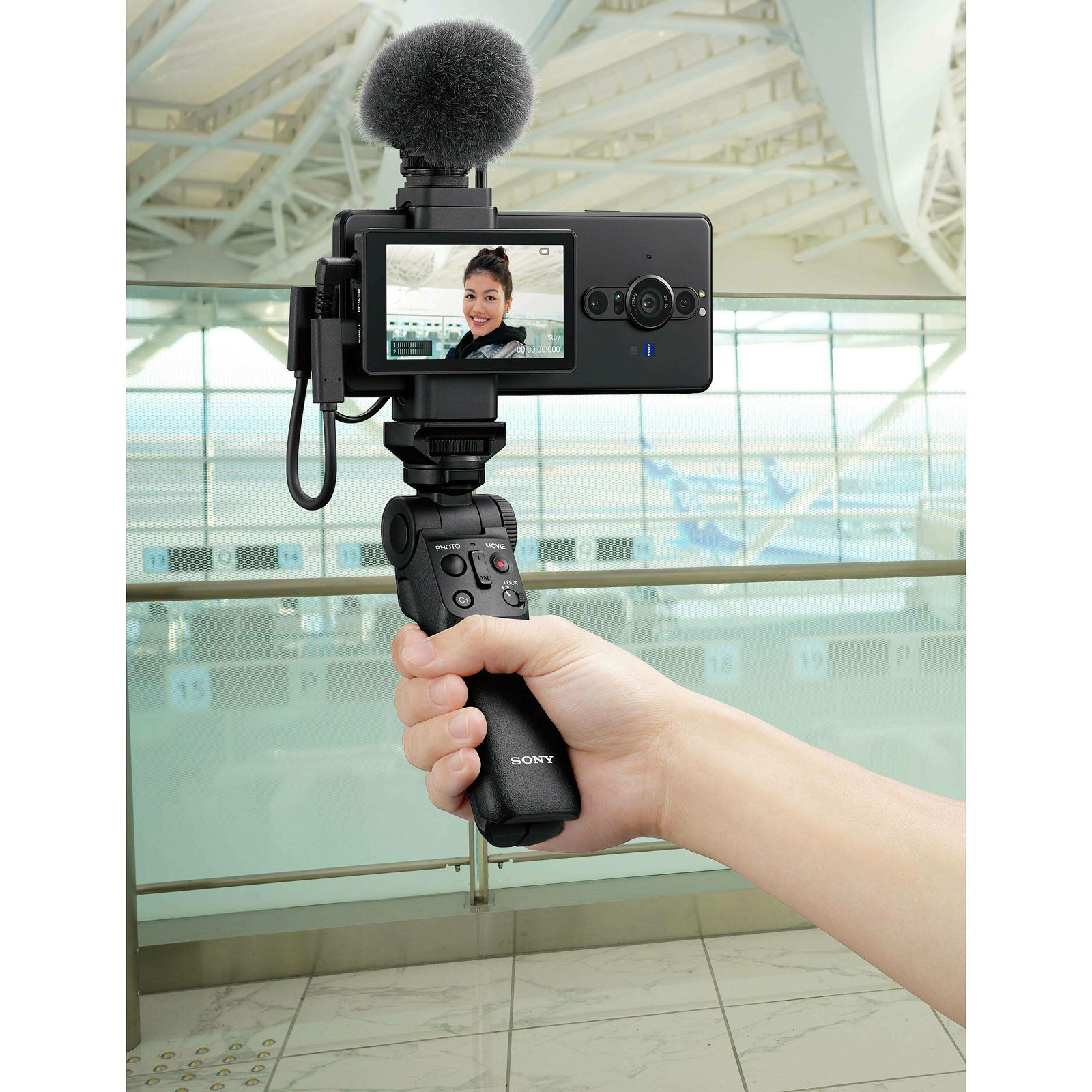 Sony ECM-G1 Shotgun mikrofon za fotoaparat (ECMG1Z.SYU) 