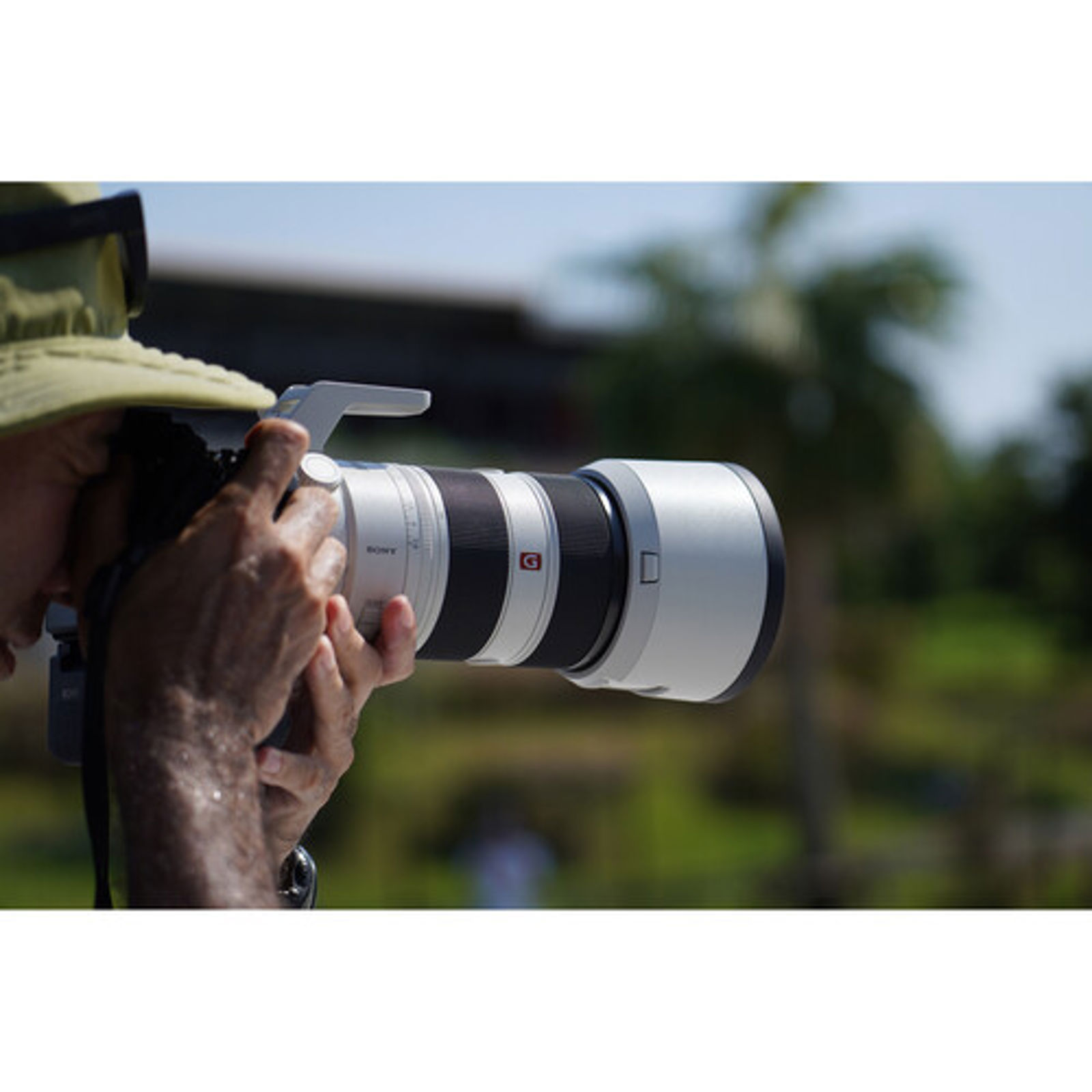 Sony FE 70-200mm f/2.8 GM OSS II portretni telefoto objektiv za E-mount 70-200 F2.8 2.8 f/2,8 G Master SEL-70200GM2 SEL70200GM2 (SEL70200GM2.SYX)