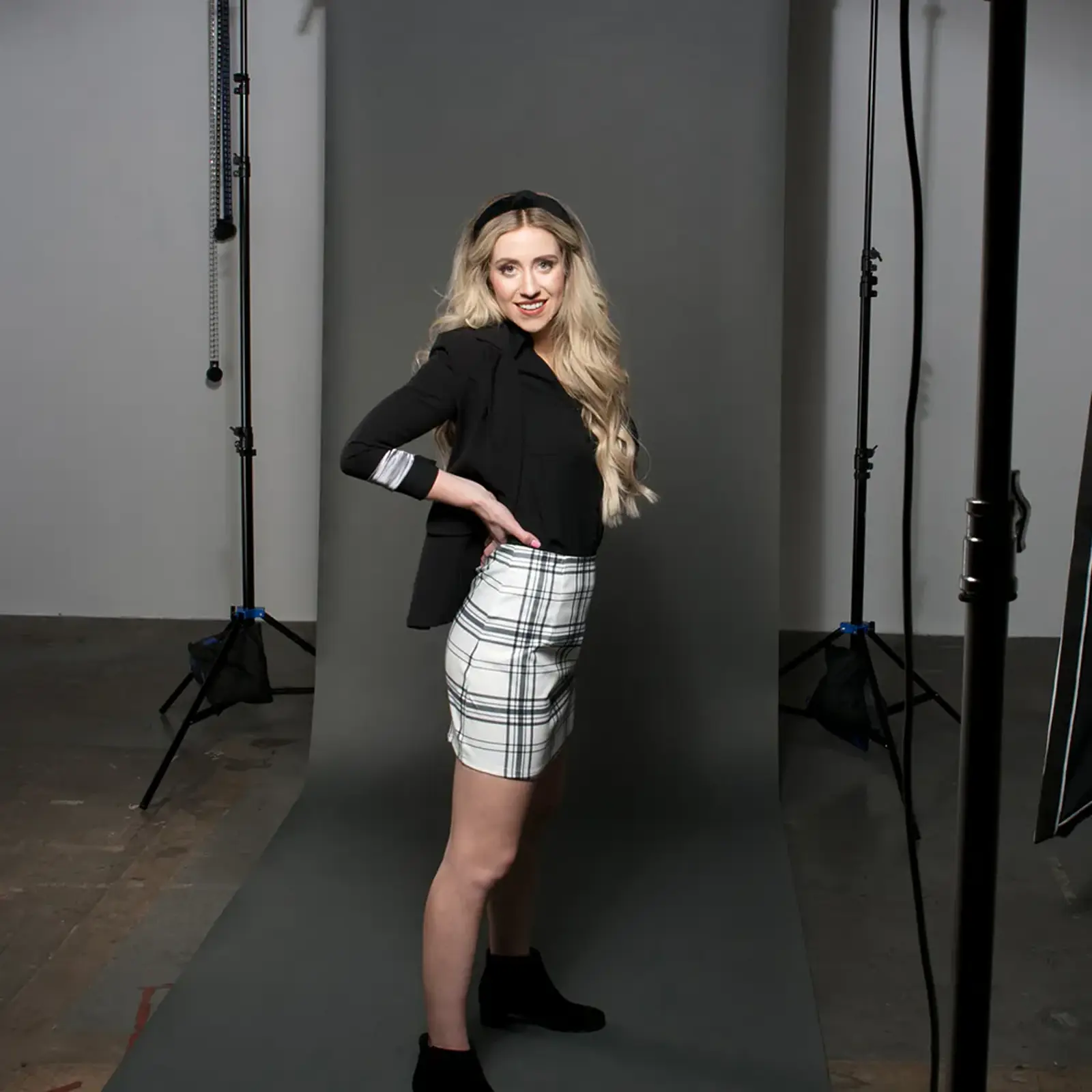 Superior papirnata kartonska pozadina 1,35 x 11m 57 Thunder Grey Background Paper Roll studijska foto pozadina u roli