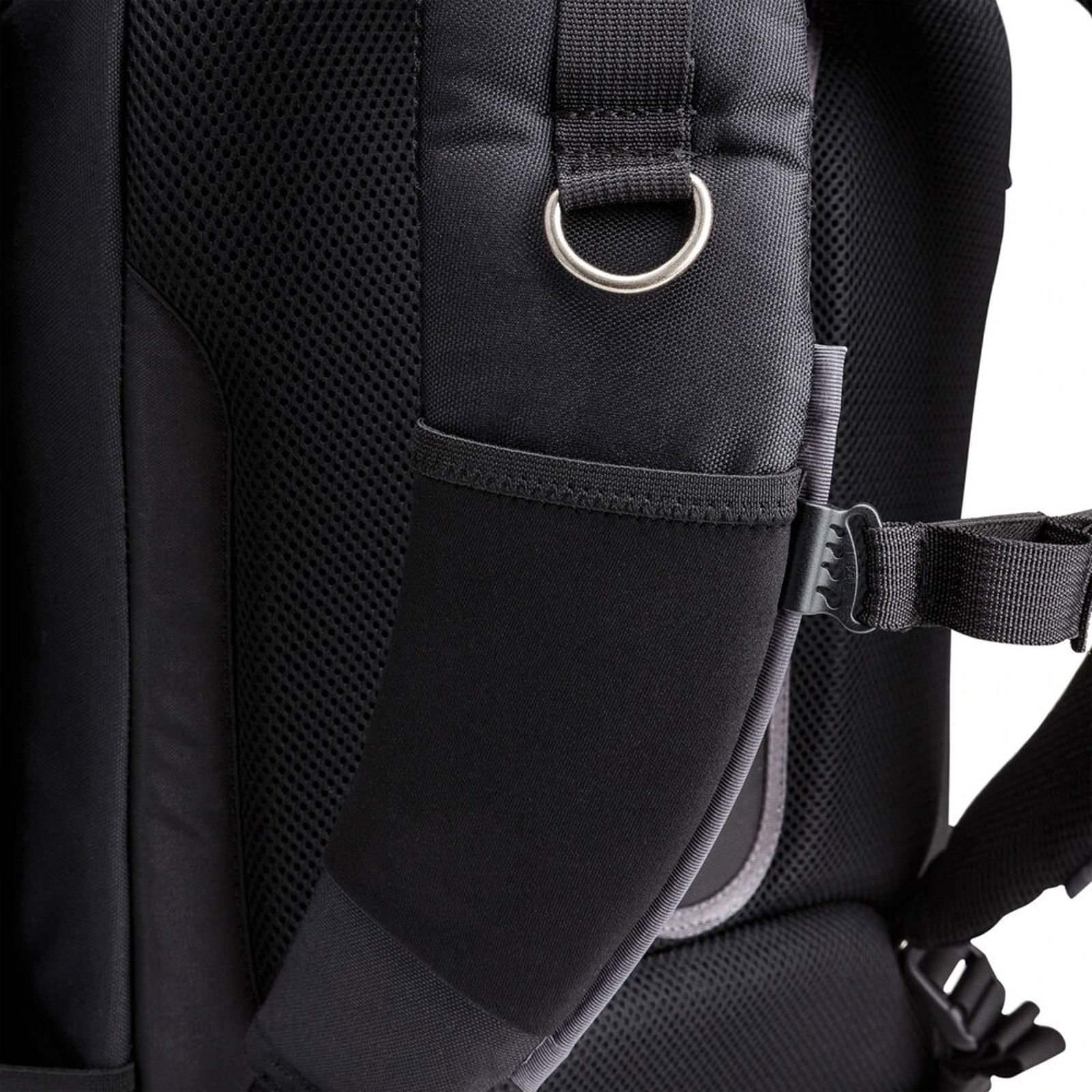 Think Tank Airport Accelerator Backpack Black