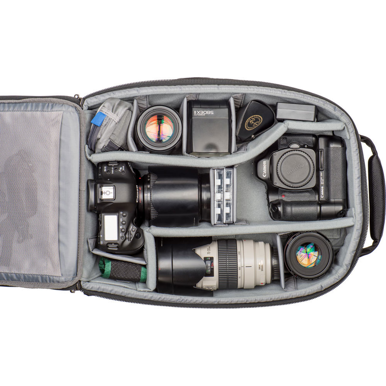 Think Tank Airport Advantage Black