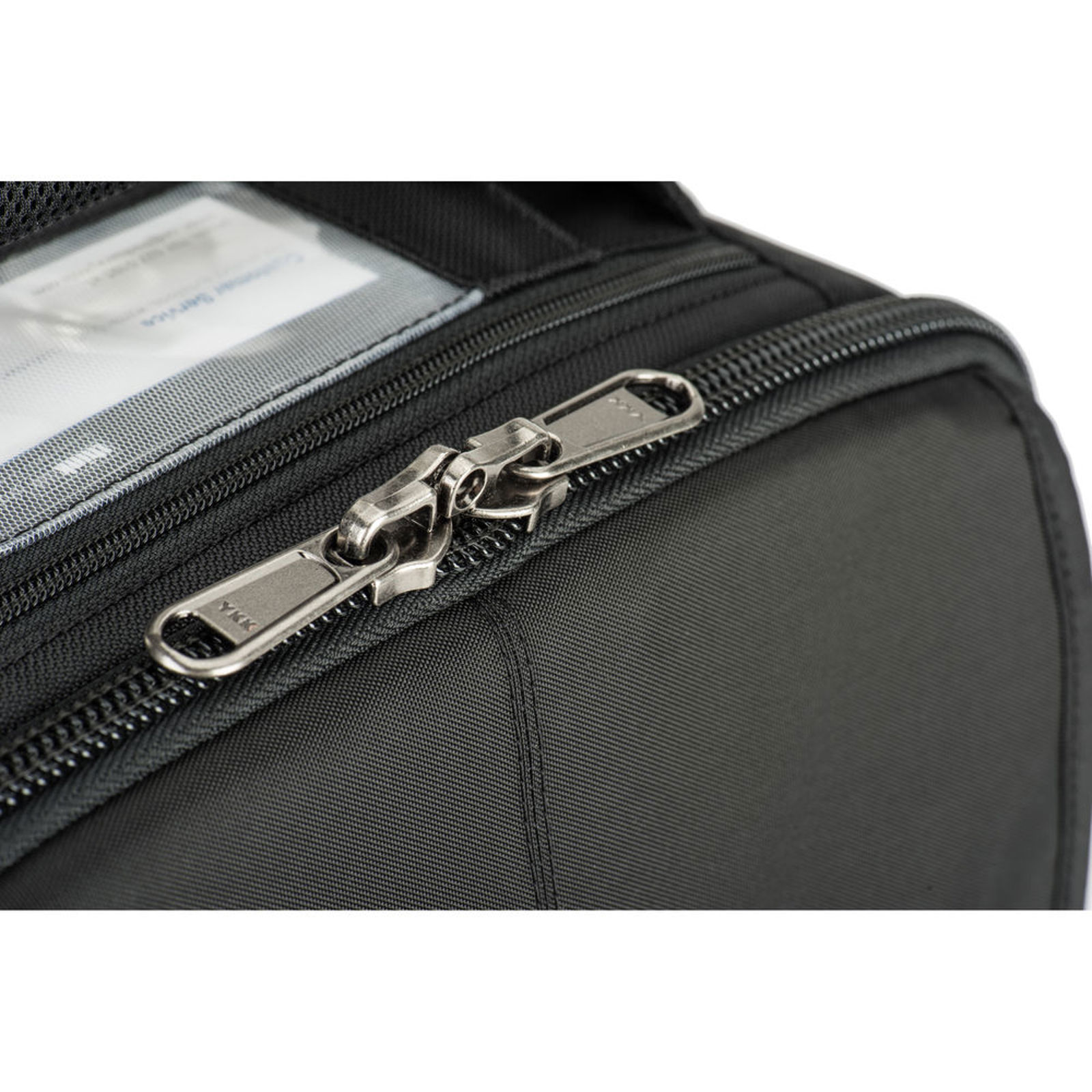 Think Tank Airport Advantage Black