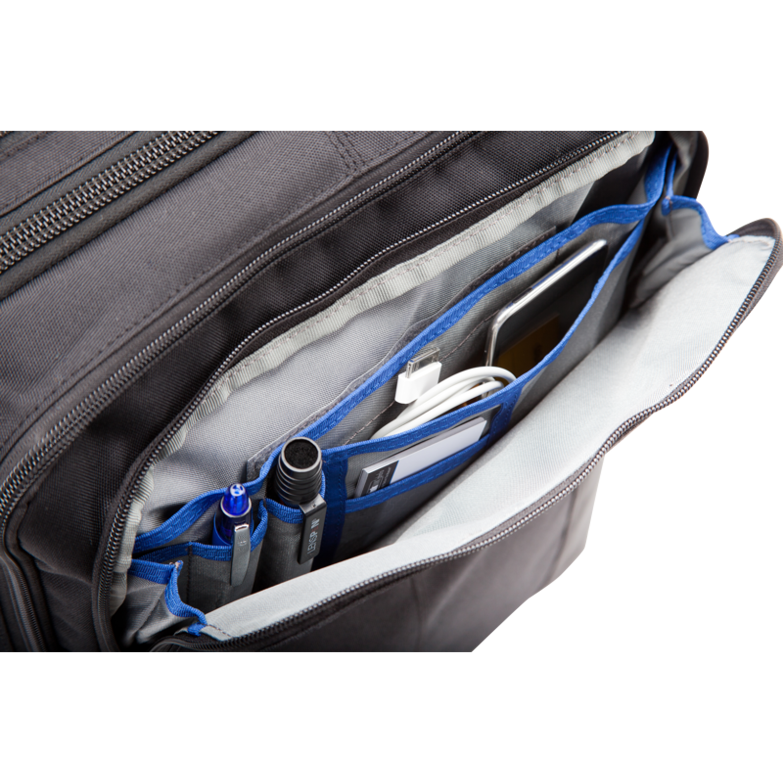 Think Tank Airport Essentials Black