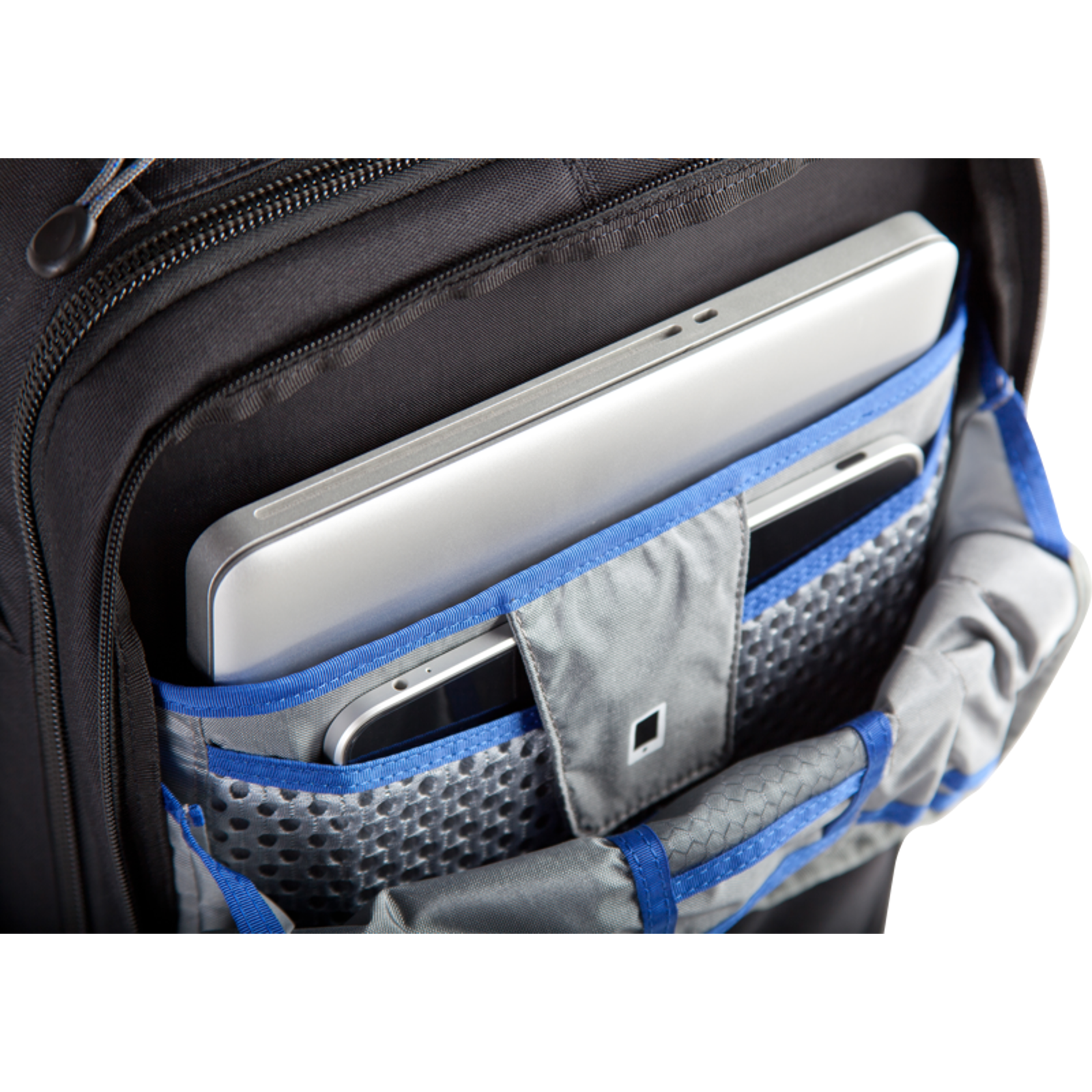 Think Tank Airport Essentials Black