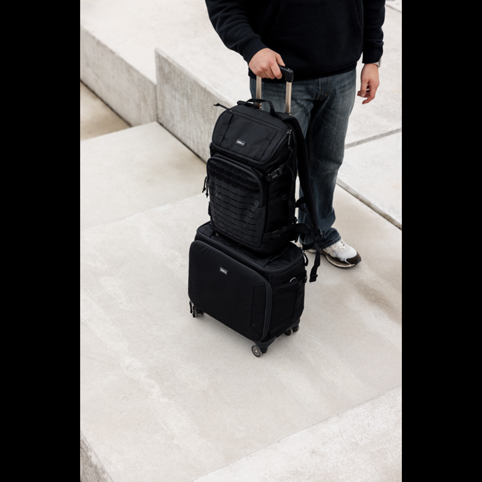 Think Tank Airport Navigator V2.0