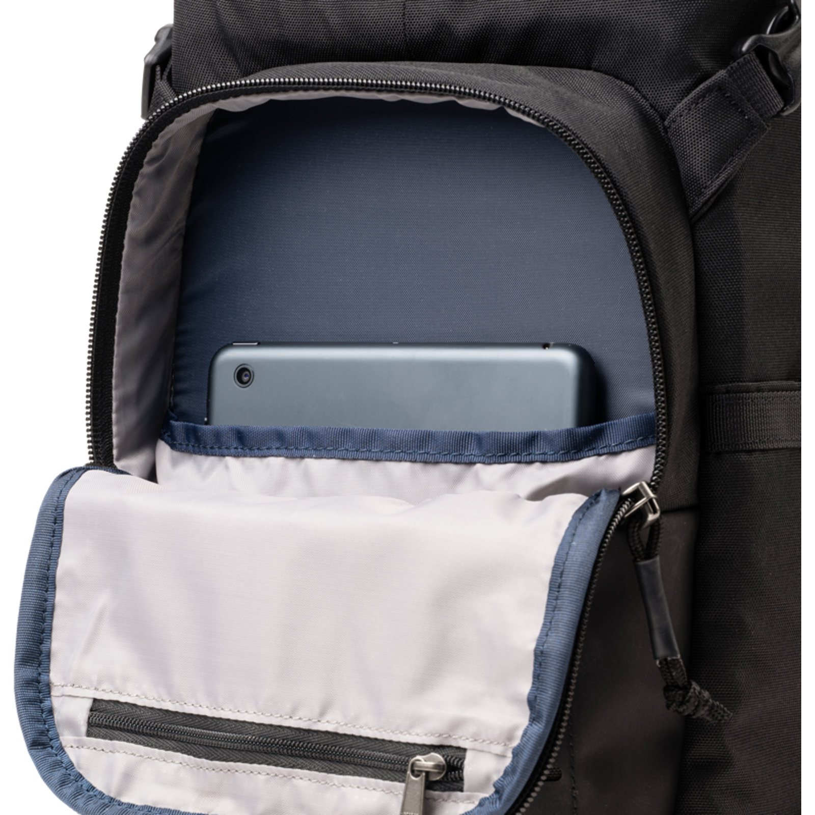 Think Tank DarkLight Backpack 14L Black