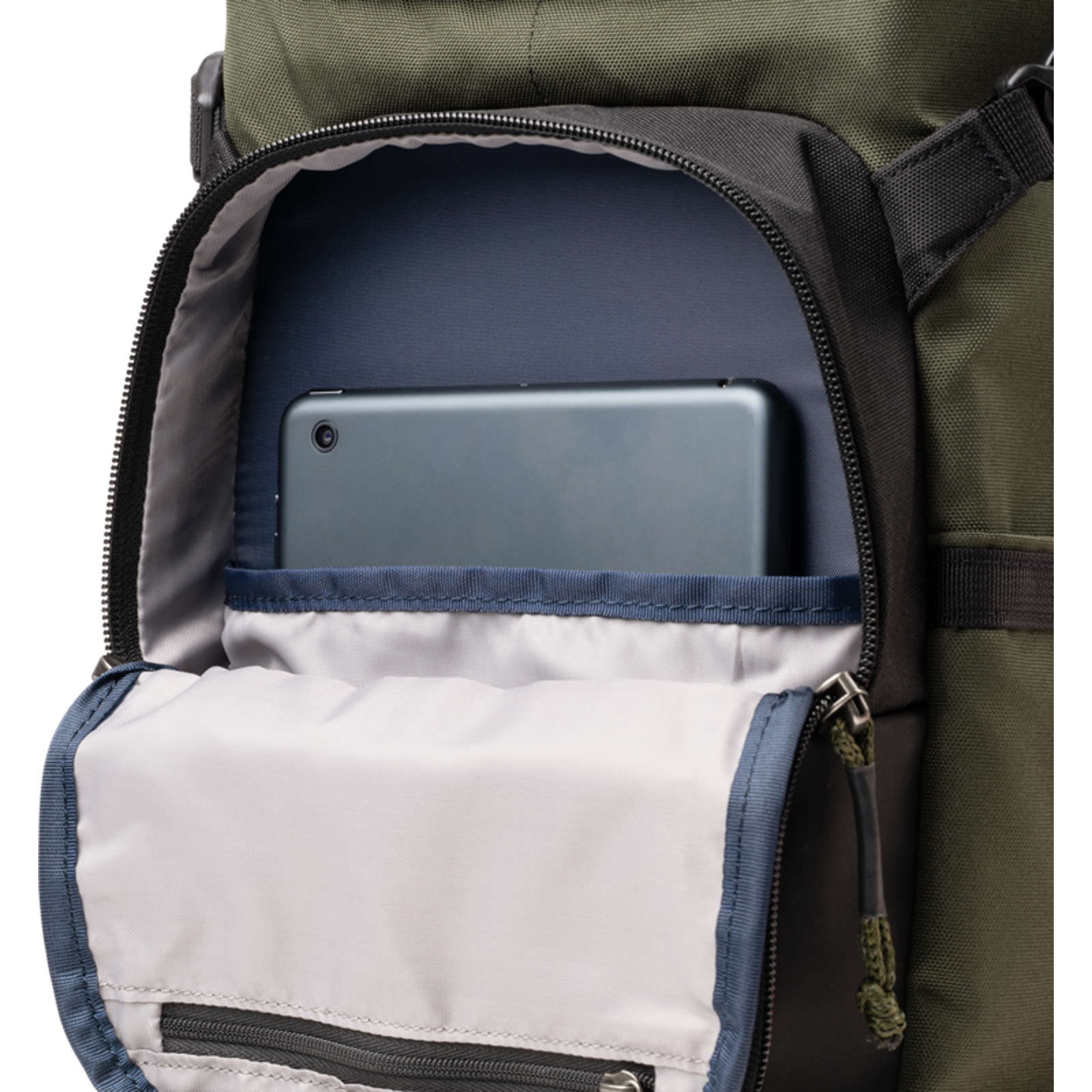 Think Tank DarkLight Backpack 14L Montane Green