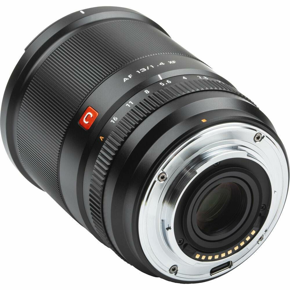 Viltrox AF 13mm f/1.4 XF objektiv za Fujifilm X-mount