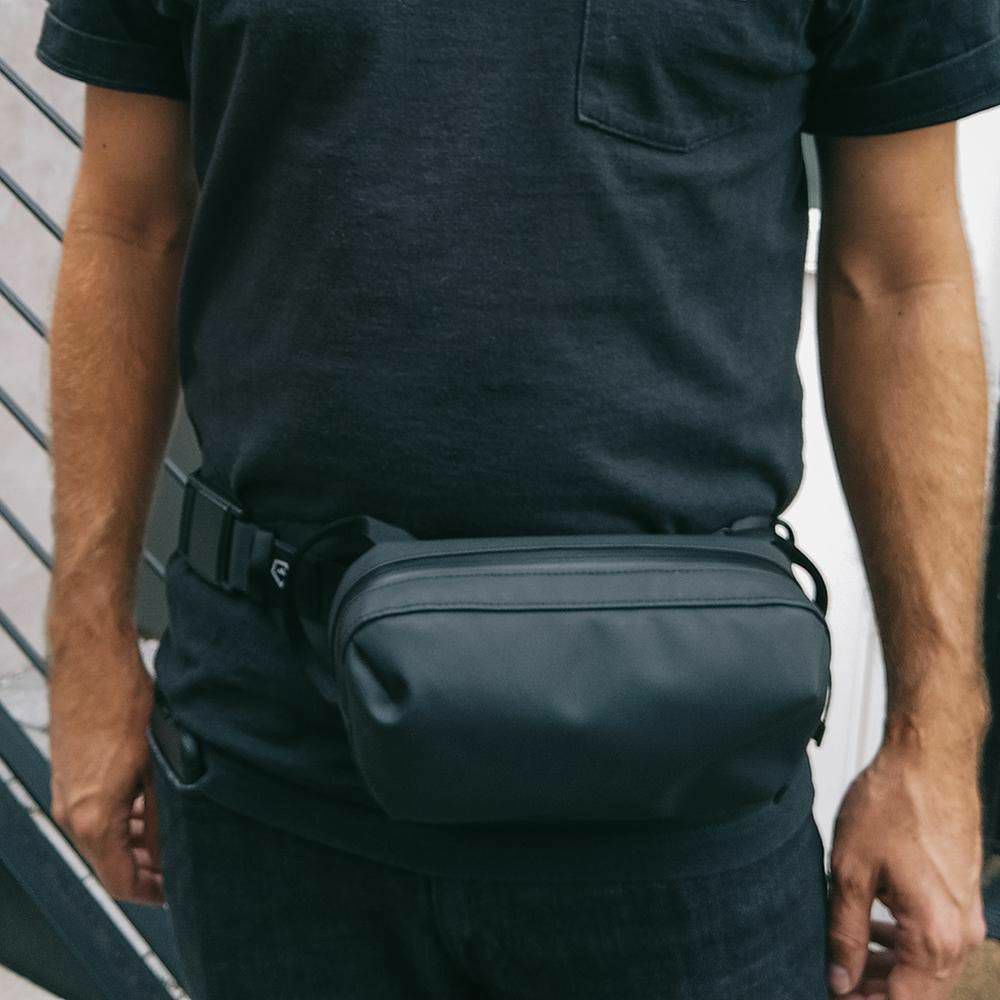 Wandrd D1 Fanny Pack torbica (D1FP-BK-1)