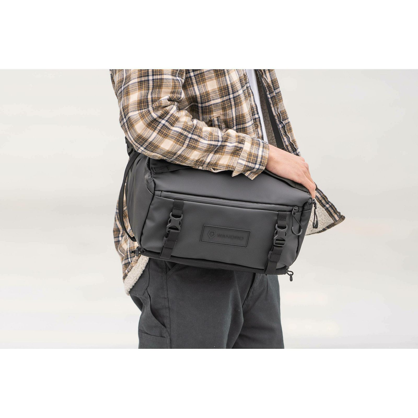 Wandrd Rogue Sling 9L Black (SLG9-BK-1)